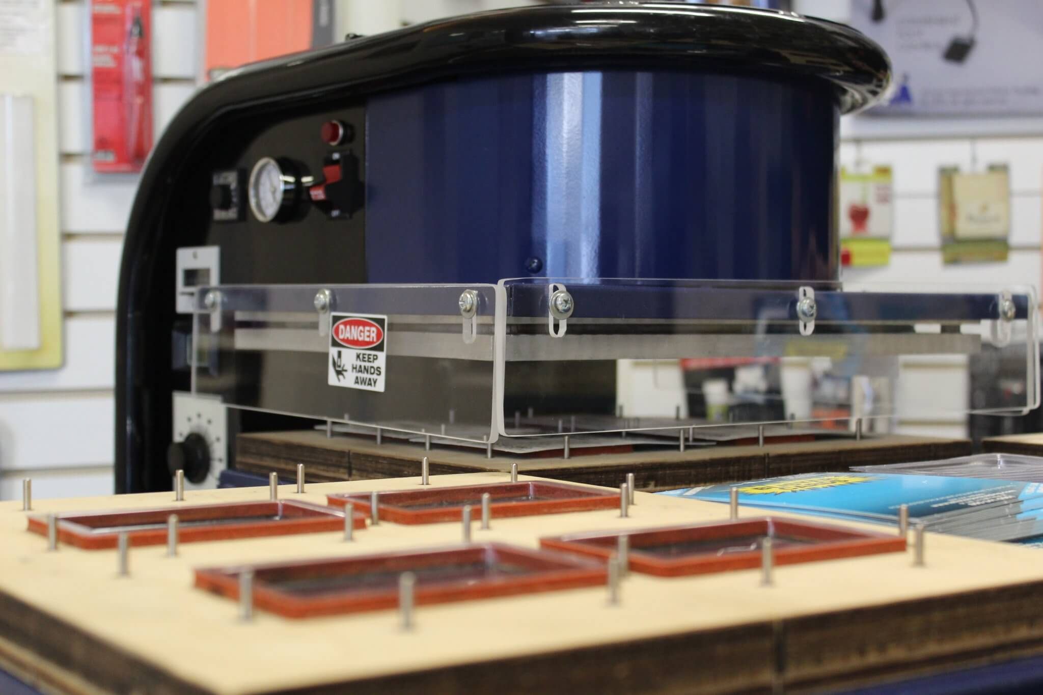 Powerpak 4-Station blister and clamshell sealer